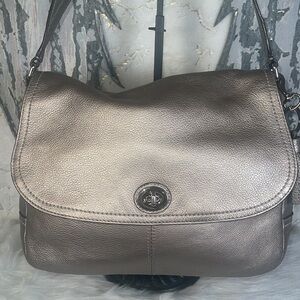 Coach park leather flap shoulder bag.